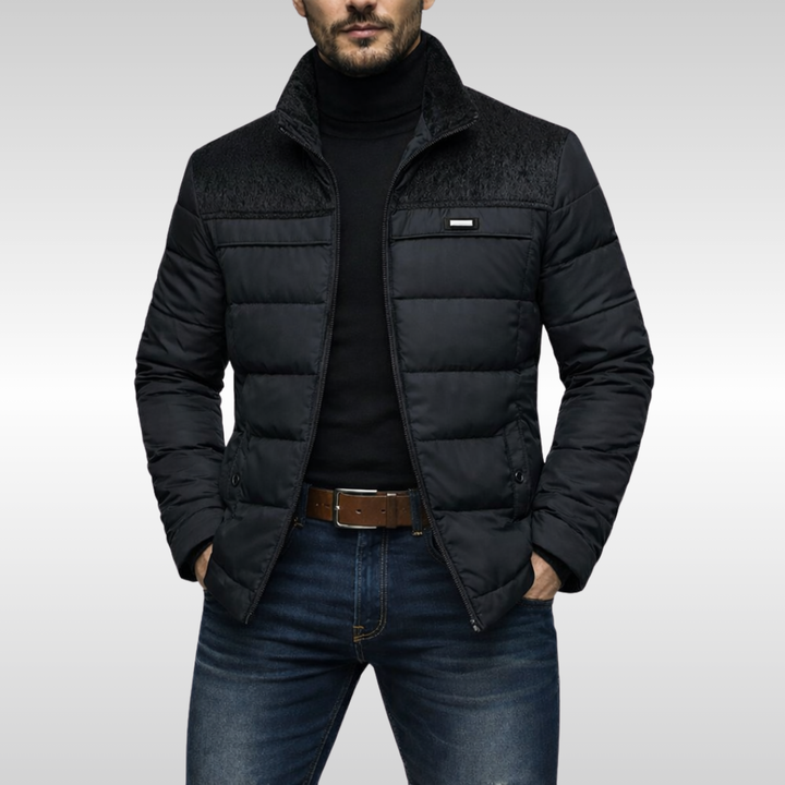 Stylish men's insulated winter coat, designed for ultimate warmth and weather resistance in cold conditions.