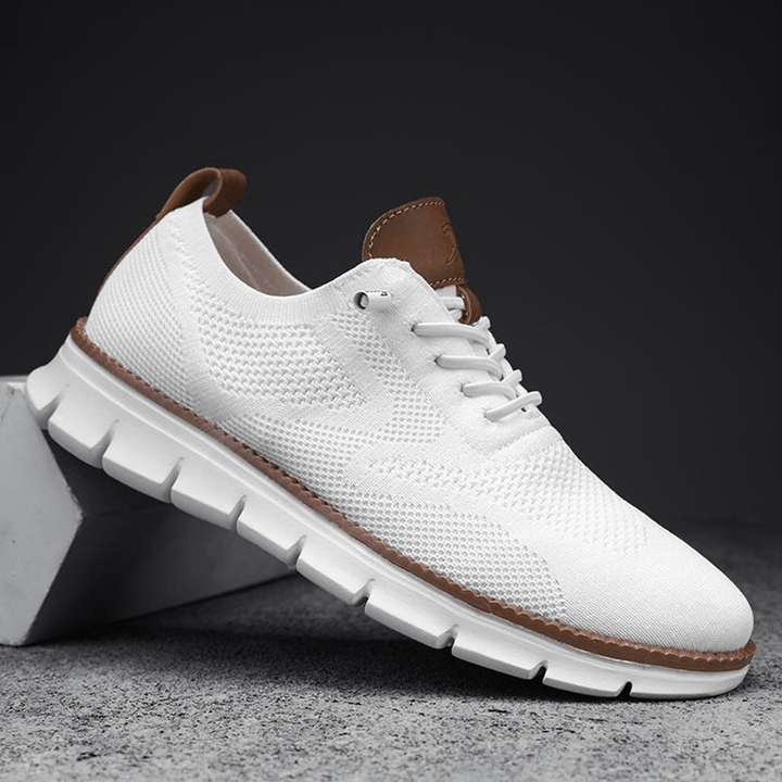 Jason men's comfortable trainers. Everyday athletic shoes with a modern, lightweight design.