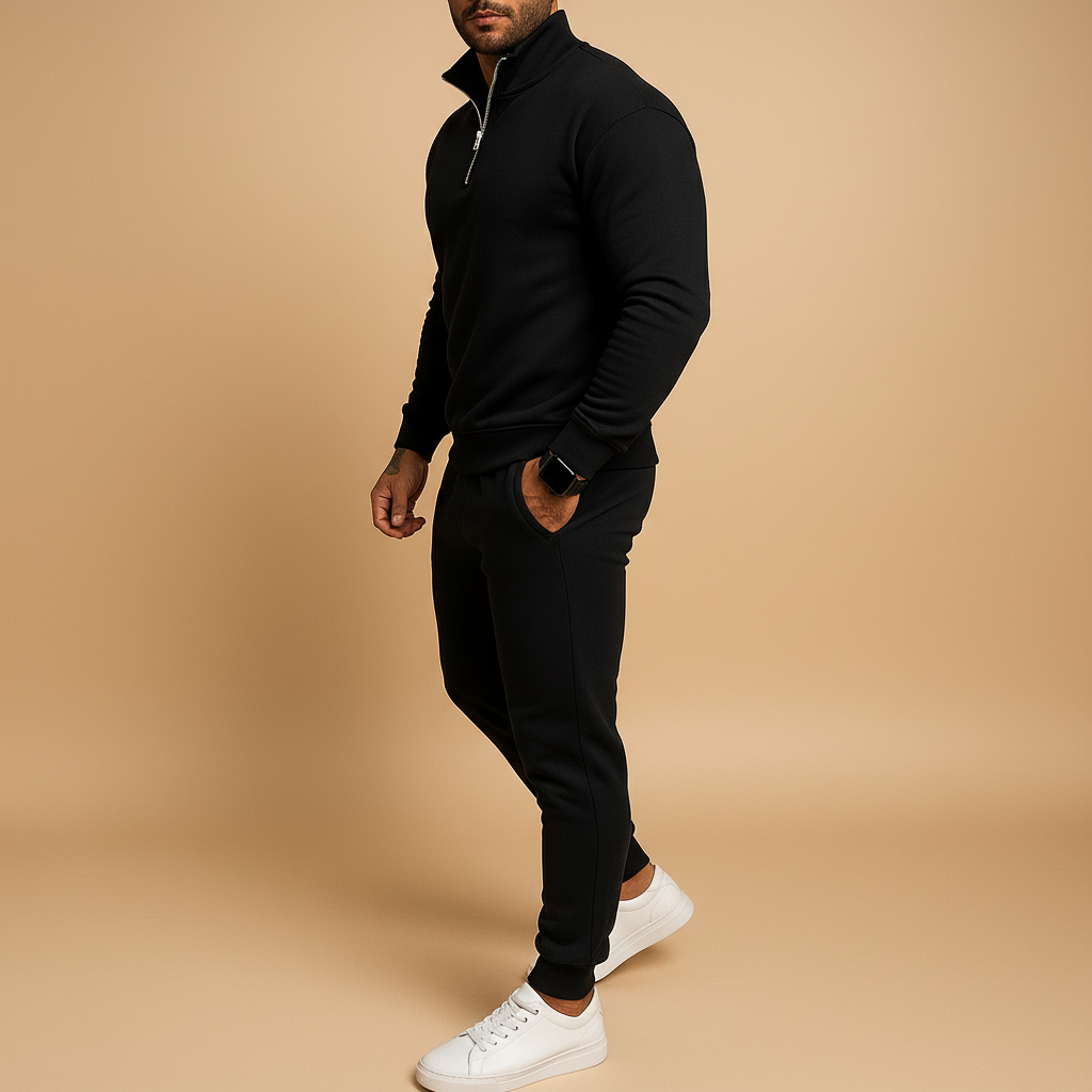 Men's half-zip jogger set, soft fabric for ultimate comfort, suitable for athletic and casual use.