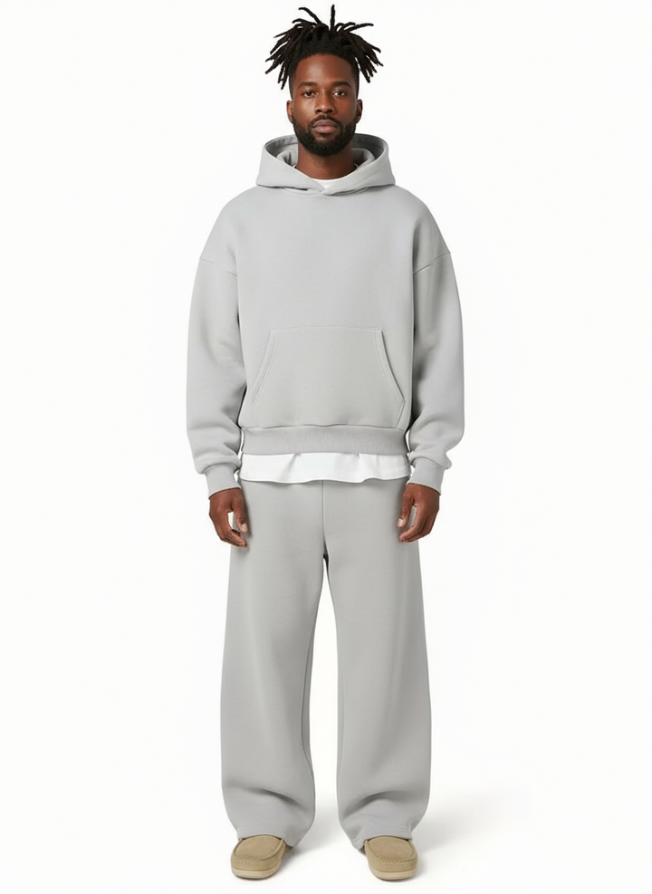Men's light grey oversized tracksuit set, ultimate comfort & casual style for loungewear.