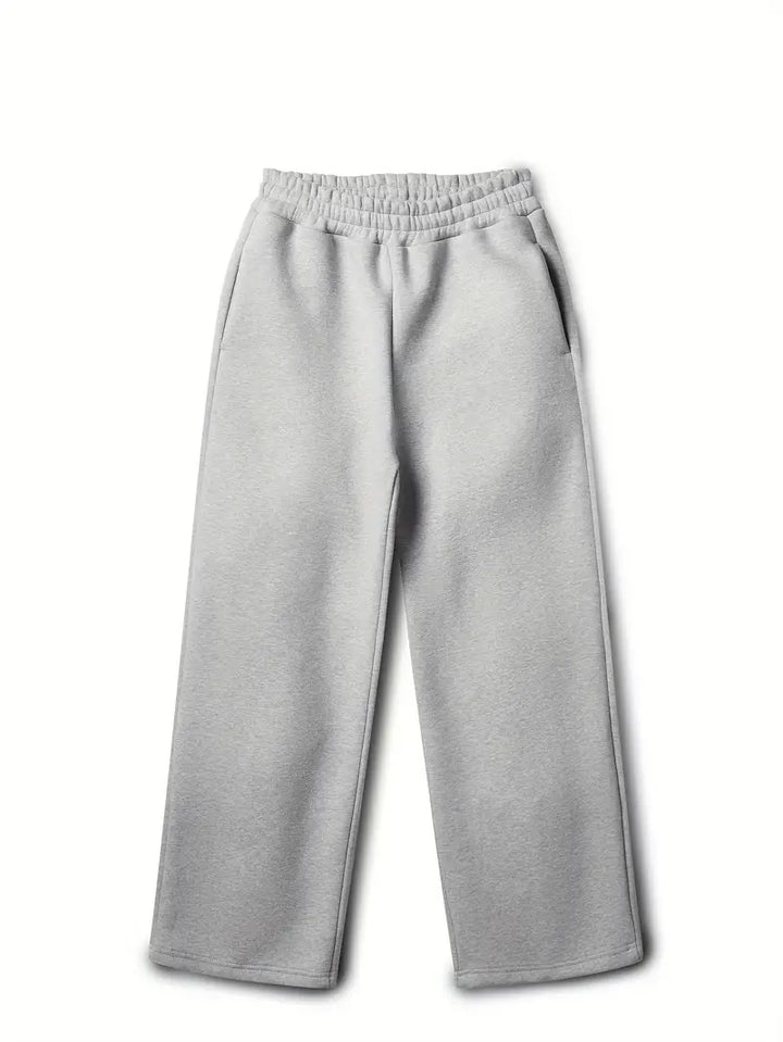Men's black oversized tracksuit set, a comfortable two-piece jogger & hoodie combo for casual wear.