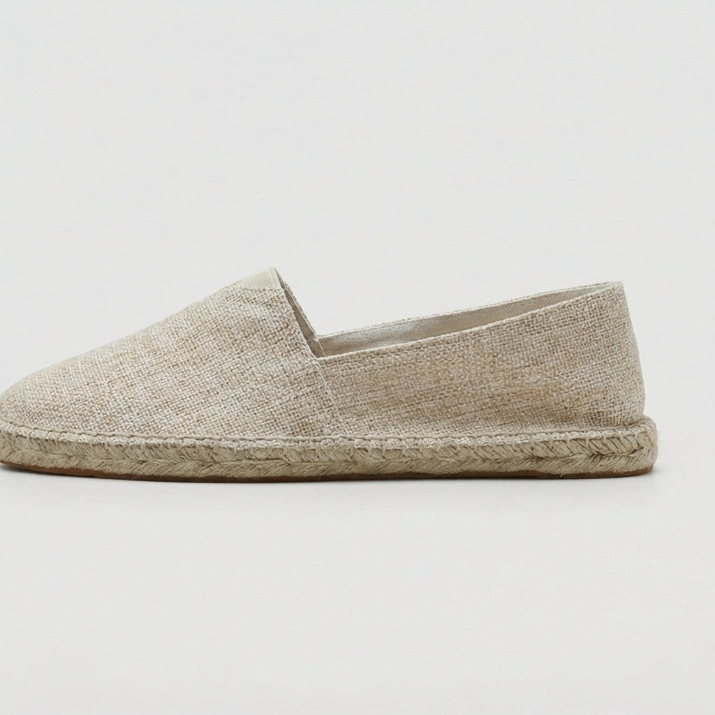 Men's comfortable espadrilles in light grey. Slip-on summer loafers with a breathable design for easy wear.