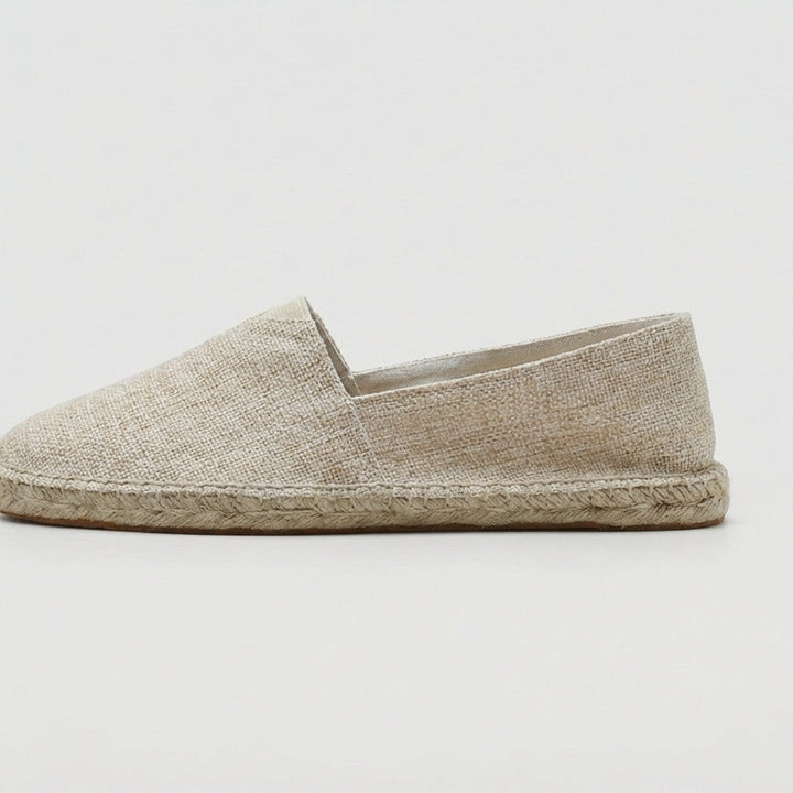 Men's comfortable espadrilles in light grey. Slip-on summer loafers with a breathable design for easy wear.