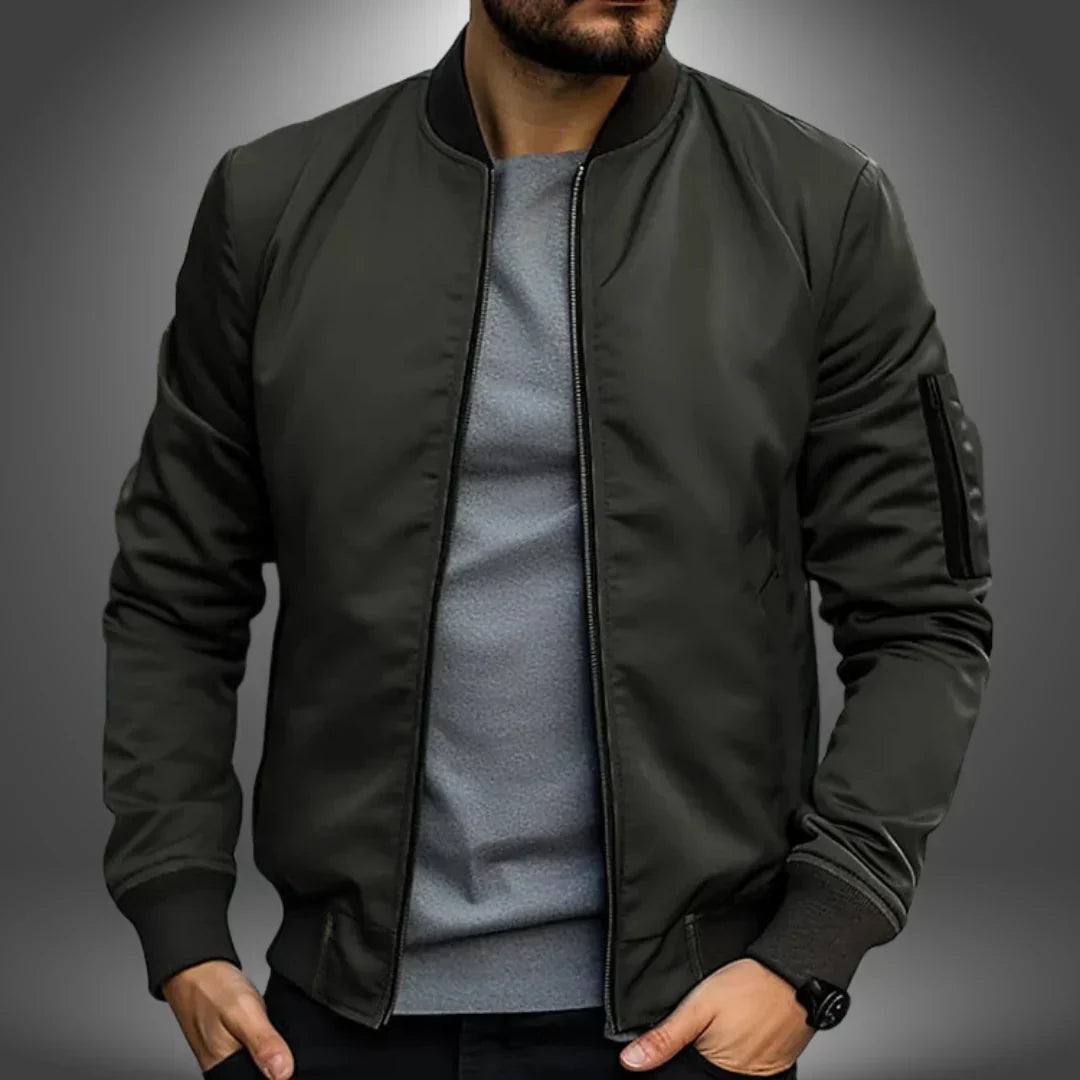 Versatile men's spring/fall jacket, lightweight casual bomber style windbreaker for everyday wear.