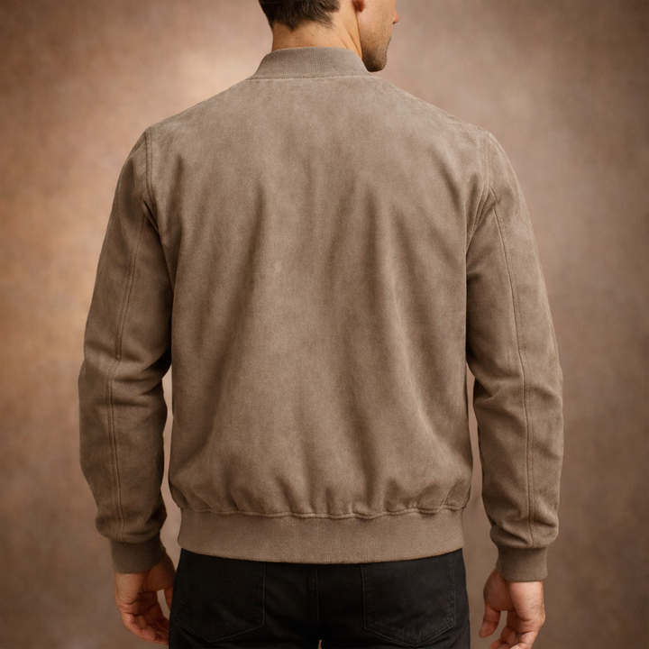 Versatile men's lightweight bomber jacket, ideal for transitional weather and stylish everyday wear.