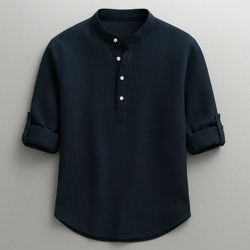 Easy-care men's lightweight casual shirt, perfect for everyday wear, comfort, and travel readiness.