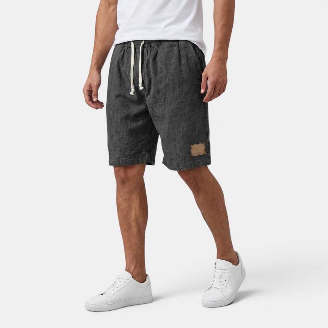 Casual men's drawstring shorts for beachwear. Comfortable & lightweight summer style.