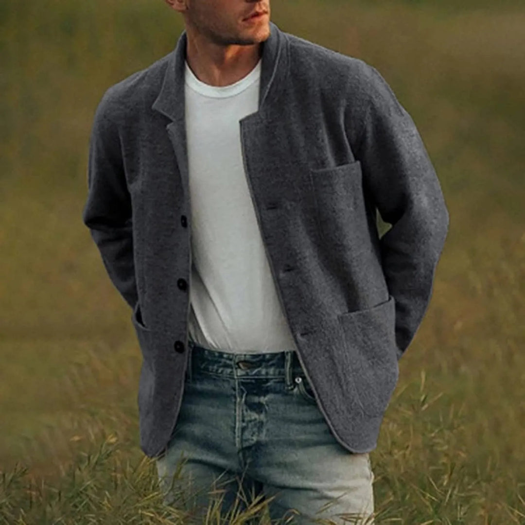Men's everyday lightweight blazer, smart casual elegance, complete with generous utility pockets.