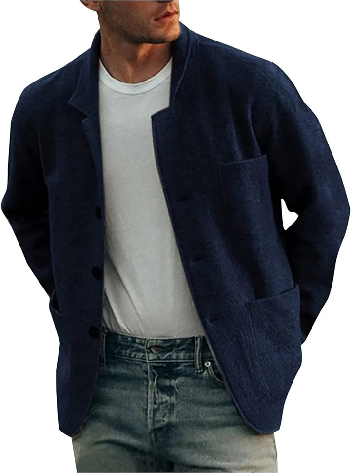 Timeless men's lightweight blazer, smart casual essential, designed with ample functional pockets.