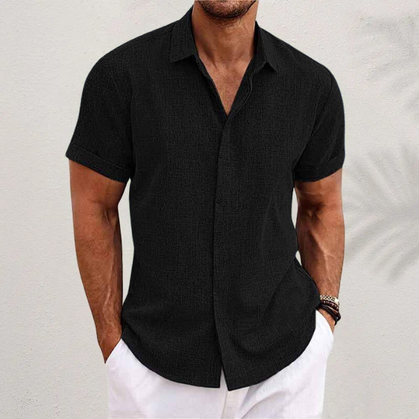 Men's versatile short sleeve button-up, a lightweight and breathable top for everyday fashion.