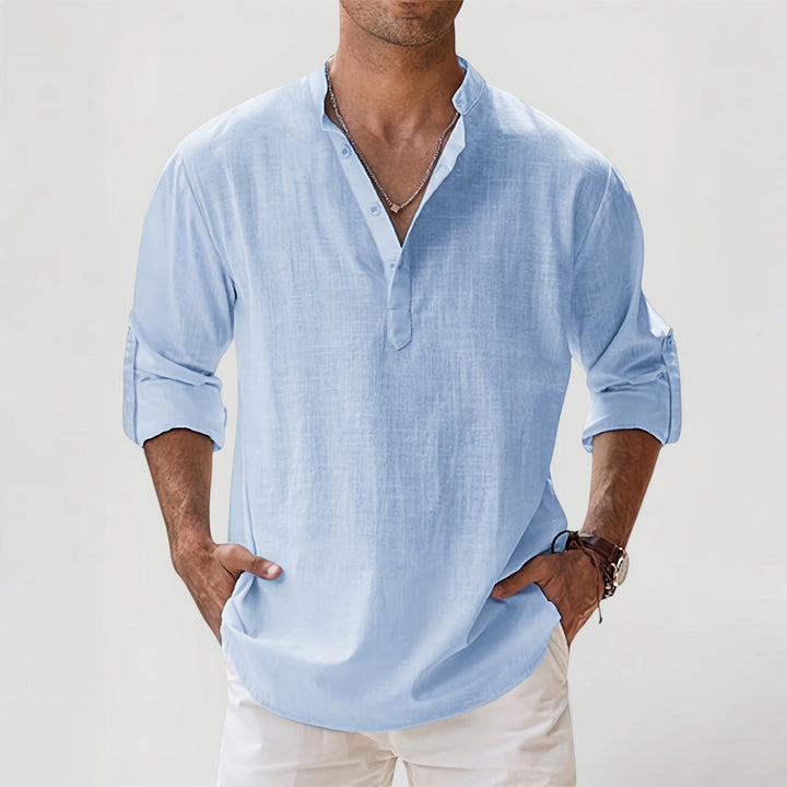 Casual men's Henley shirt, breathable lightweight fabric, perfect for everyday spring and summer wear.