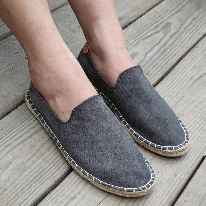 Stylish men's espadrille loafers, perfect slip-on shoes for beach, travel, and summer fashion.