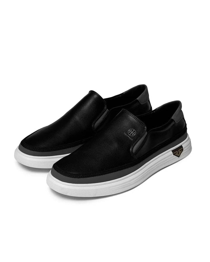 Comfortable men's slip-on sneakers, ideal lightweight footwear for walking.