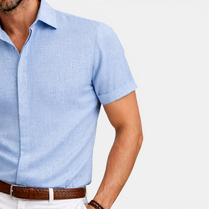 Modern men's short sleeve button-down shirt, lightweight for summer, providing stylish everyday comfort.