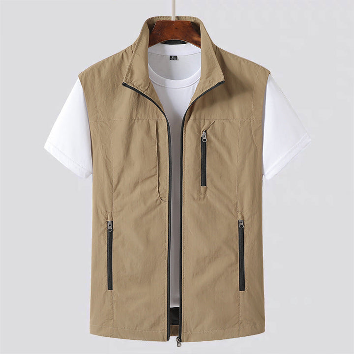 Sleeveless men's lightweight gilet, a practical utility vest with zip-front for easy layering.
