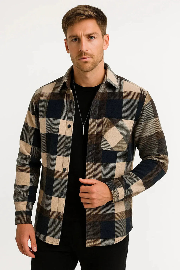 Stylish men's long sleeve checkered shirt for a relaxed everyday look, suitable for fall layering.