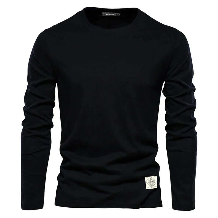 Men's comfort fit long sleeve tee, a stylish crewneck for casual and versatile wear.