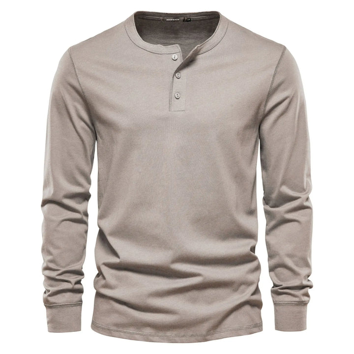 Men's long-sleeve henley shirt, structured fit, perfect for casual or smart casual outfits.