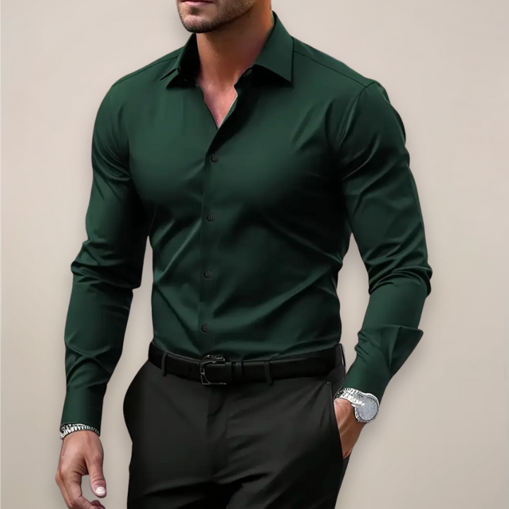 Versatile men's smart long sleeve shirt, ideal for business casual or relaxed casual wear. Effortless modern style.
