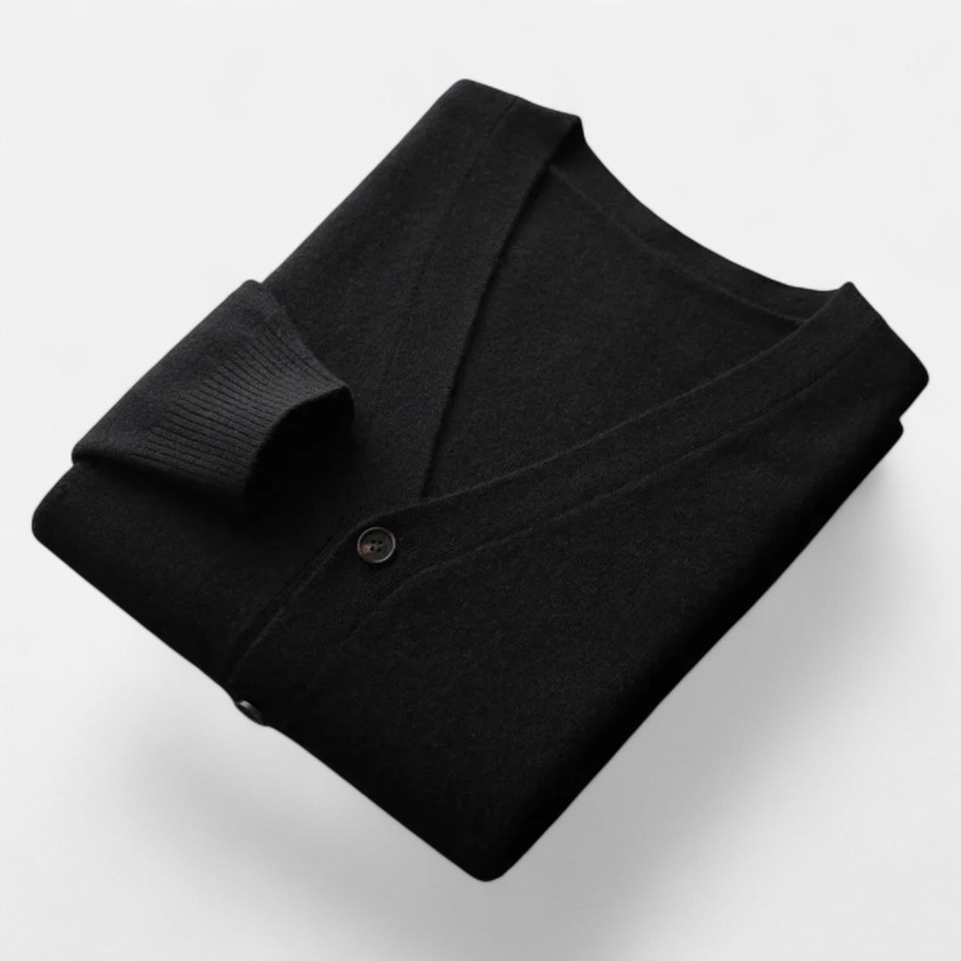 Men's loose V-neck cardigan, perfect for layering & relaxed comfort. Effortless smart casual style.