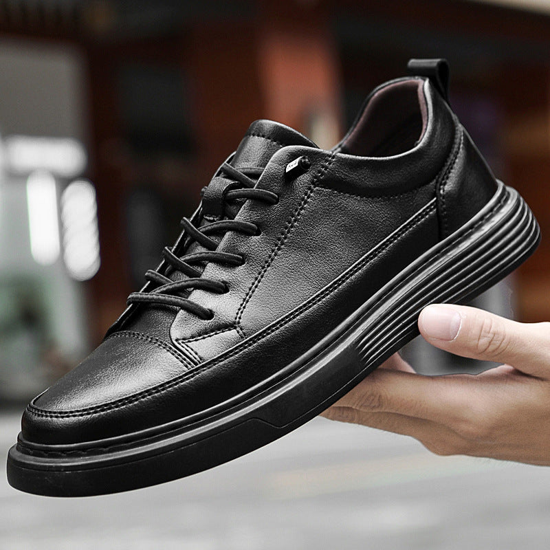 Everyday men's low top sneakers, modern and versatile for all casual occasions.