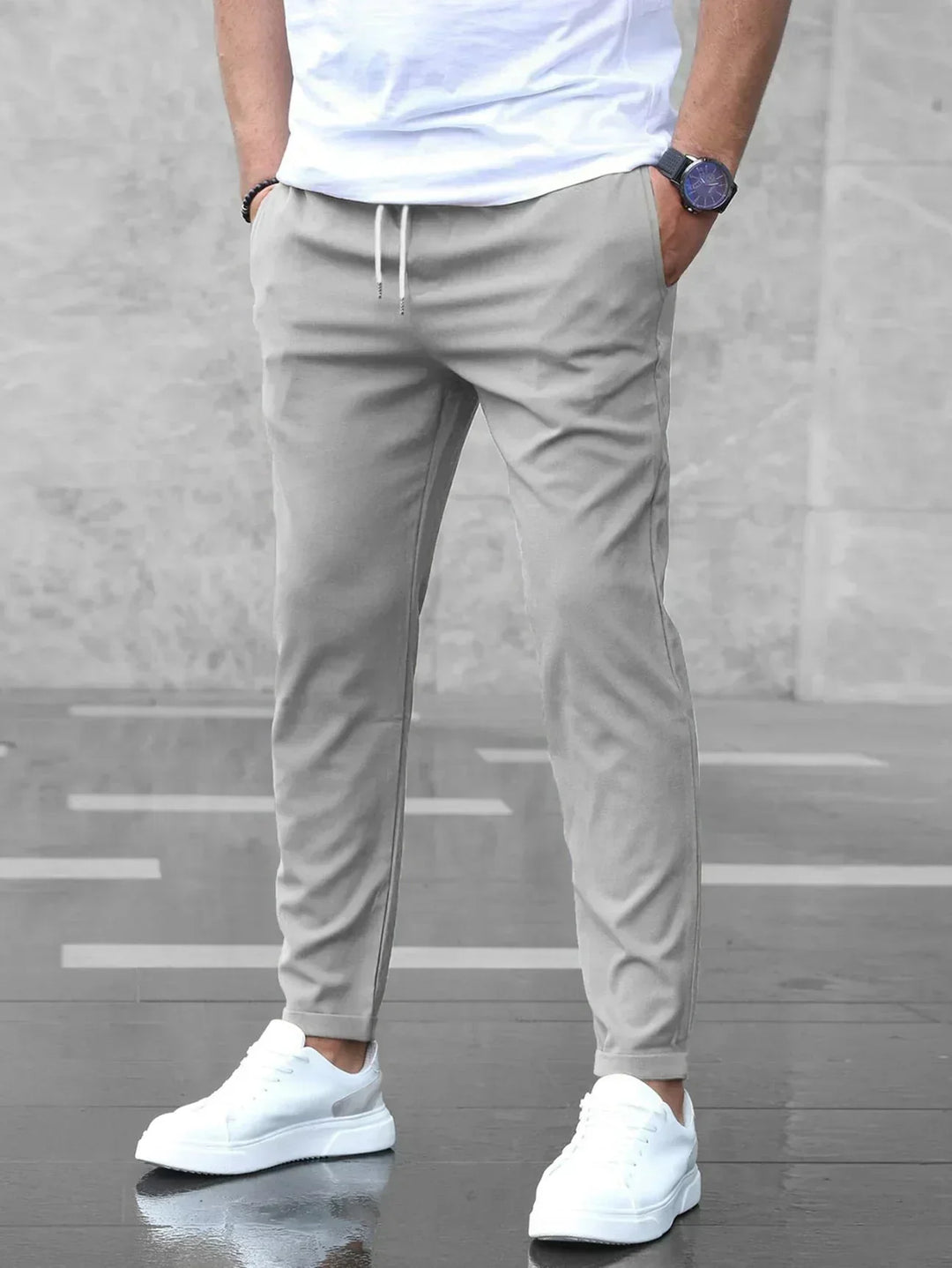 Men's luxury stretch pants with a tailored fit, perfect for business casual and everyday comfort.