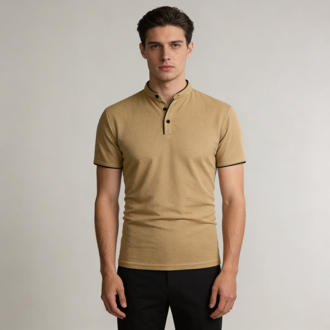 Men's mandarin collar slim fit polo shirt, short sleeve, ideal for a modern casual look.