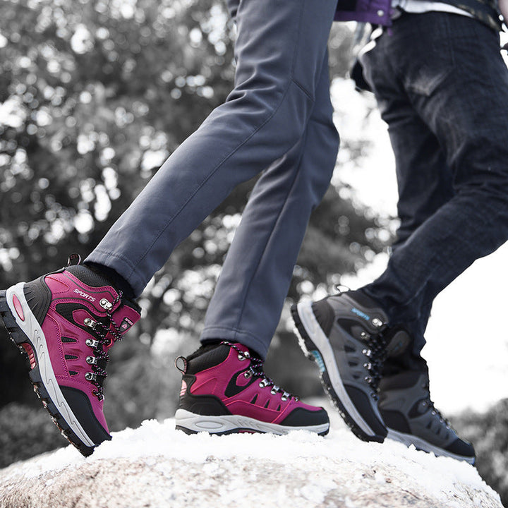 Rugged men's mid-height work boots, waterproof & non-slip, essential durable safety footwear.