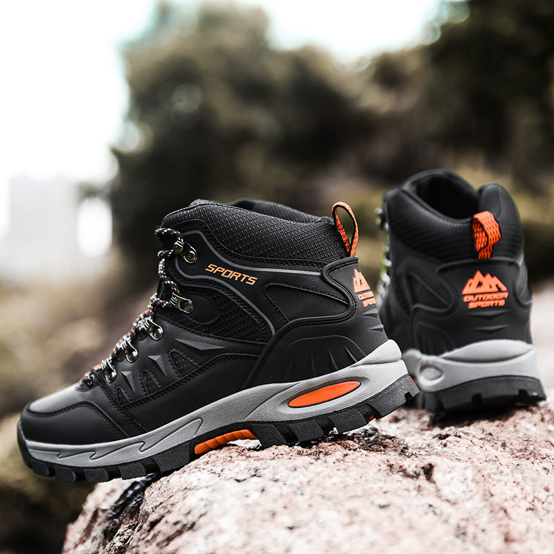 Premium men's waterproof safety work boots, mid-height, offering comfort & durability for pros.
