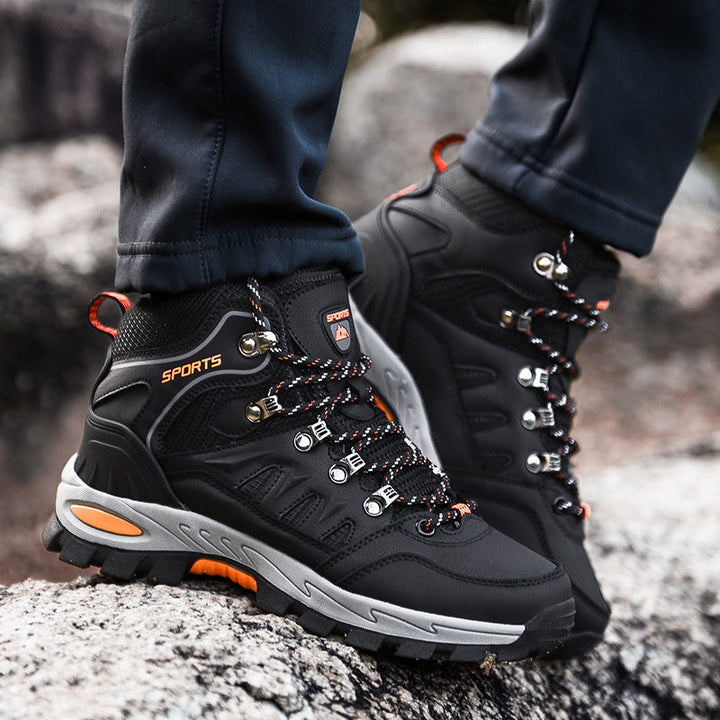 Durable men's safety work boots, mid-height & waterproof. Perfect for industrial & outdoor jobs.