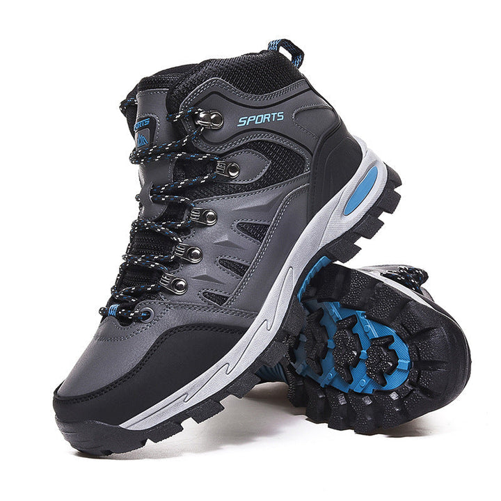 Waterproof mid-height men's work boots, offering comfort & non-slip safety for tough environments.