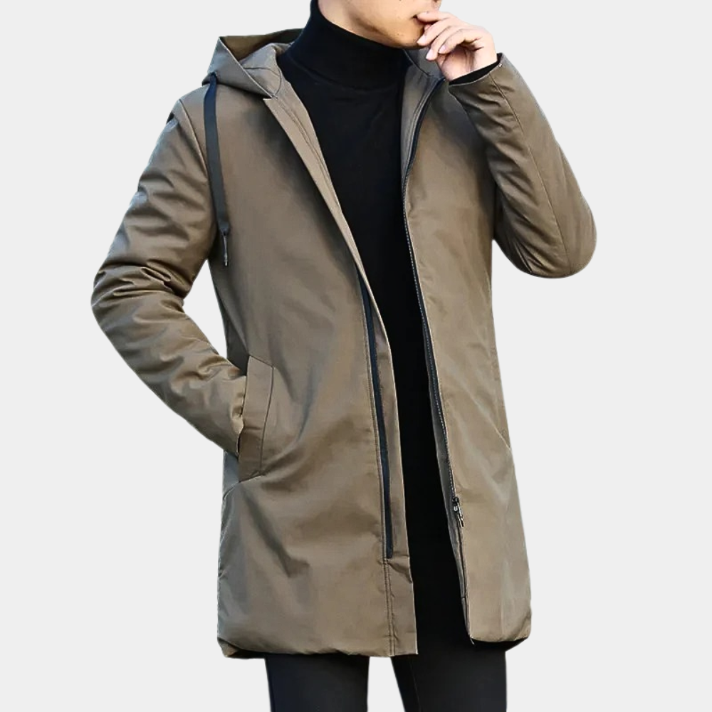 Casual men's mid-length quilted coat with hood. A versatile outerwear choice for autumn and winter fashion.