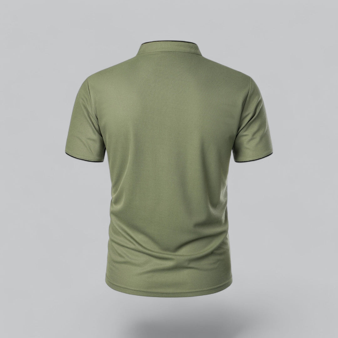 Modern men's polo shirt, short sleeve, three-button, collarless, perfect for relaxed summer days.