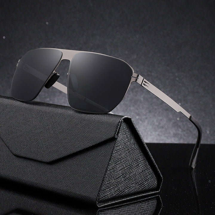 Men's modern shield sunglasses with full UV protection for outdoor sports & fashion eyewear.
