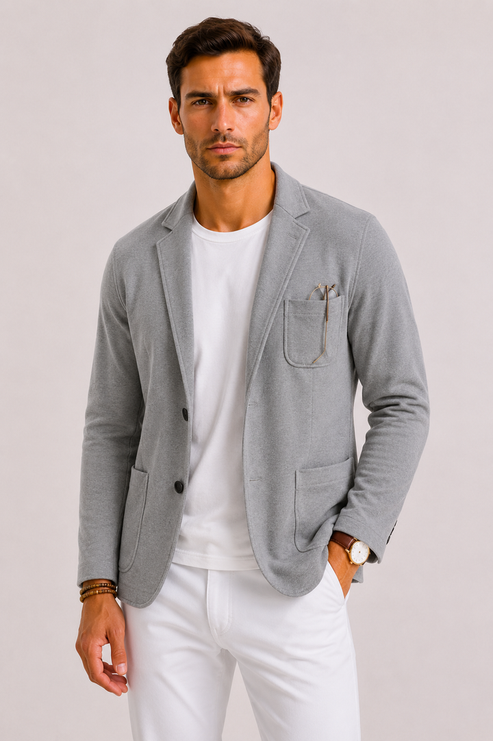 Versatile men's slim-fit blazer, blending modern style with comfort for smart casual & office fashion.