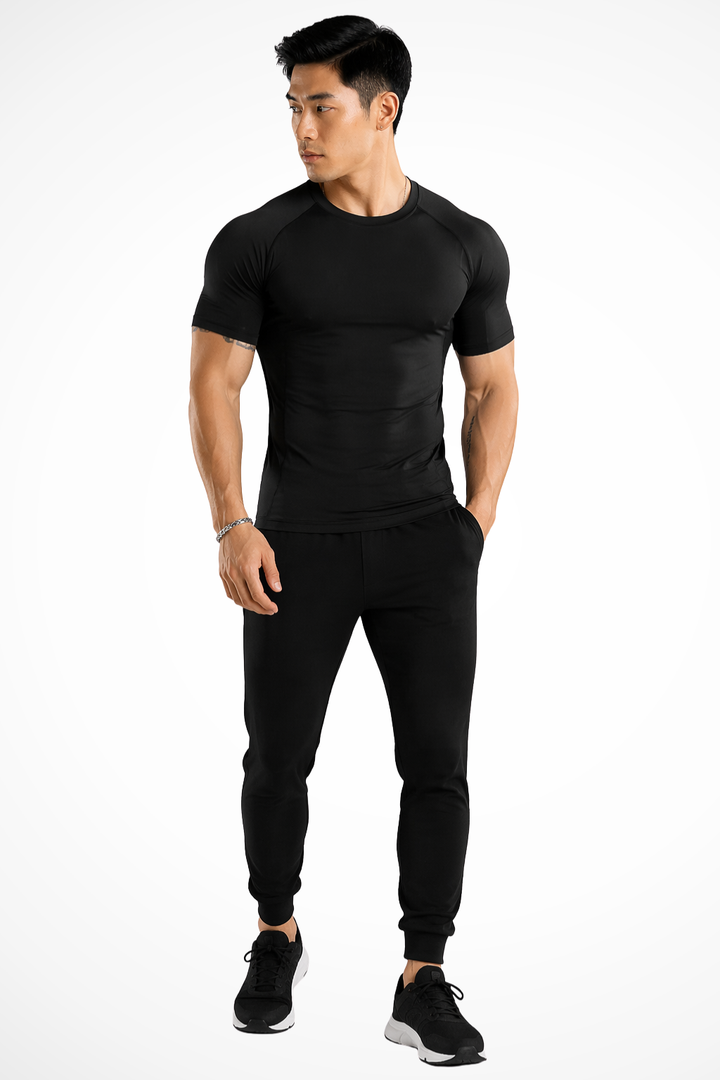 Casual men's muscle fit t-shirt. Comfortable crew neck, ideal for everyday style or gym.
