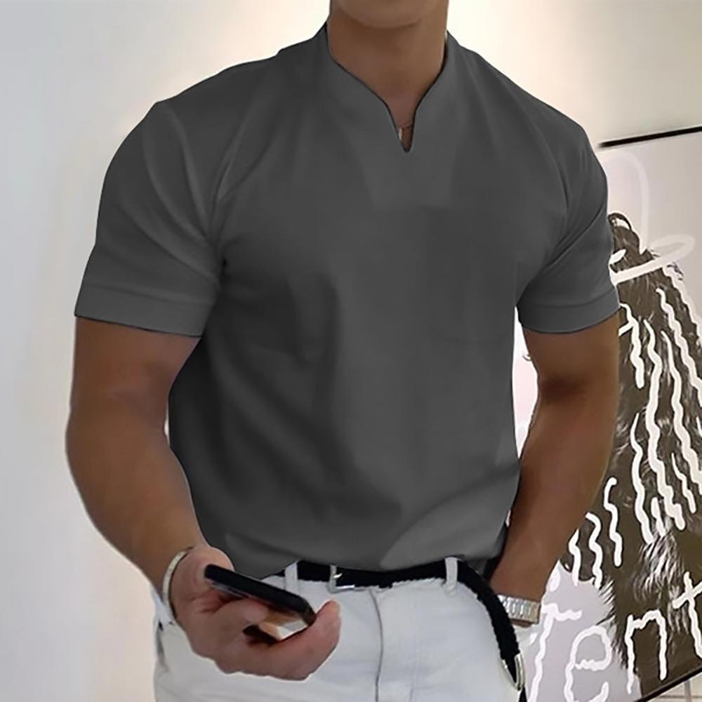 Men's notch collar short sleeve polo shirt. An essential modern fit collared shirt for casual wear.