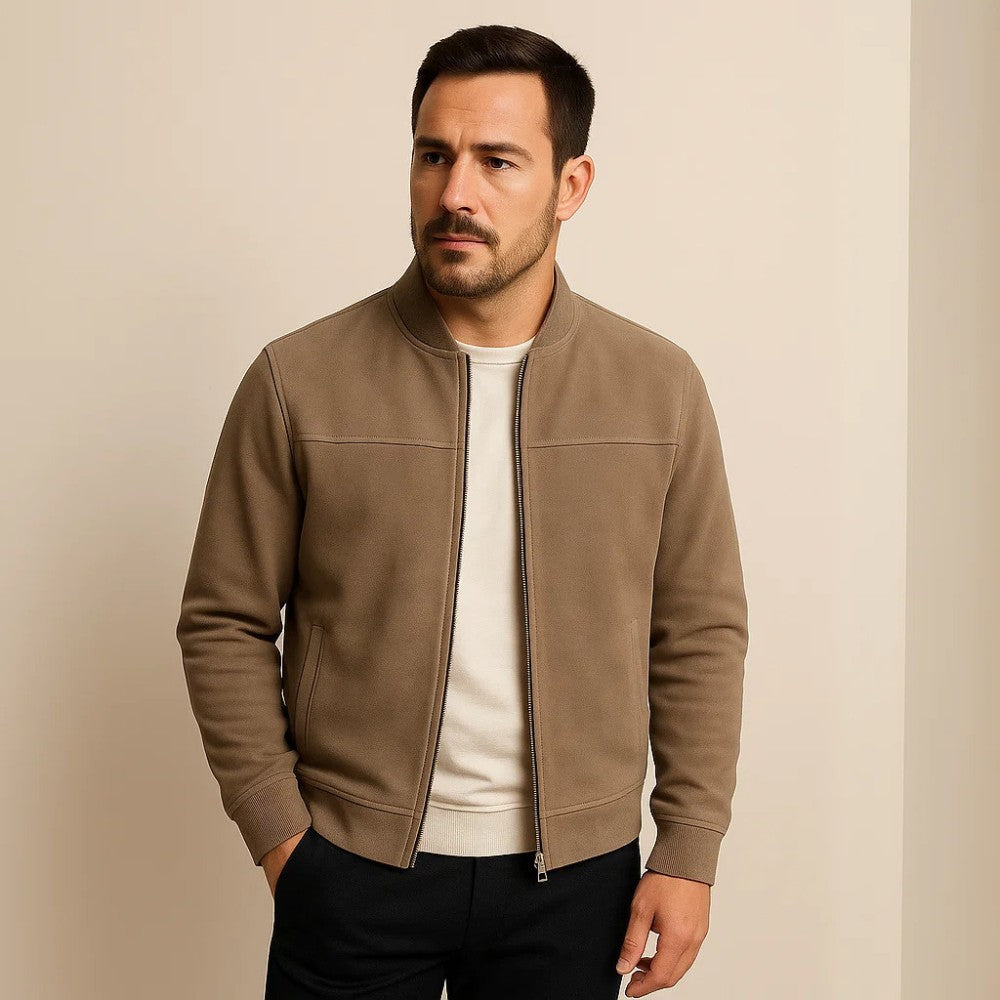 Sophisticated men's classic style jacket for an old money inspired elegant fashion look.