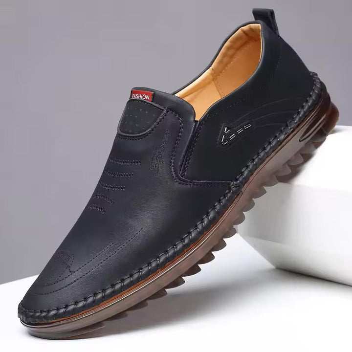 Comfortable men's casual orthopedic footwear. Highly supportive design for everyday comfort & foot pain relief.