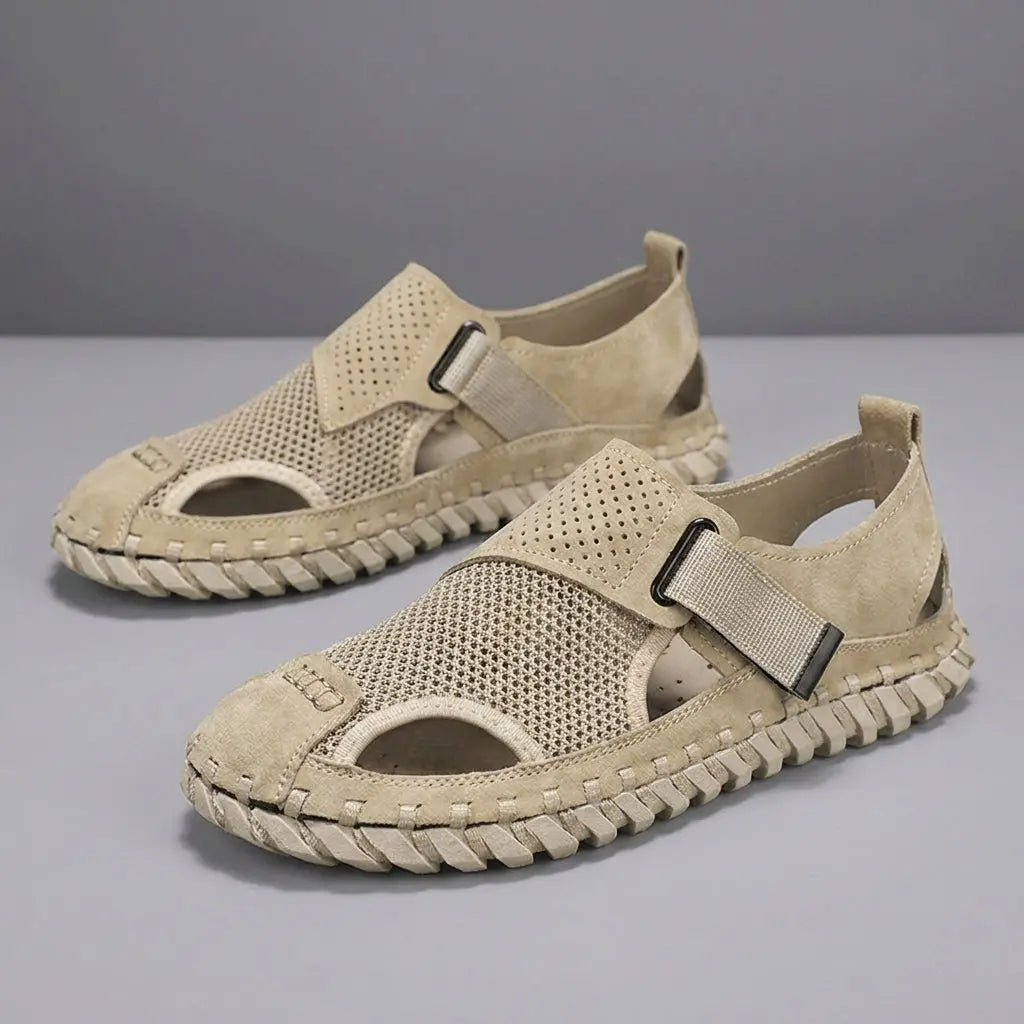 Adjustable men's orthopedic fisherman sandals, closed-toe & breathable for ultimate comfort & foot support.