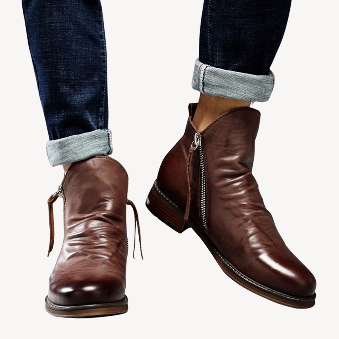 Men's orthopedic retro boots, designed for ultimate comfort & support with a stylish vintage look, perfect for casual winter wear.