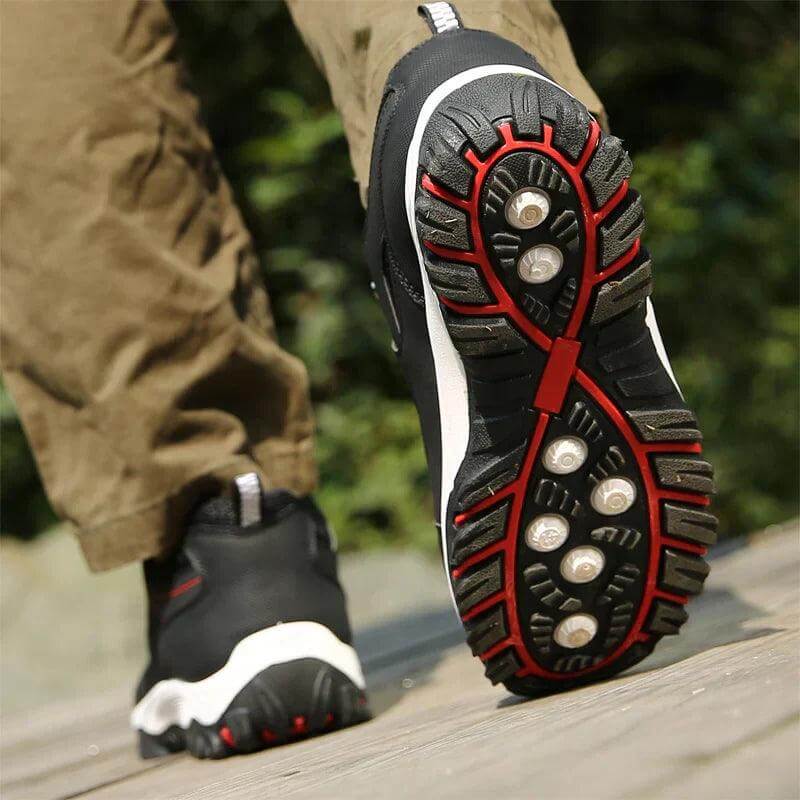 Lightweight men's orthopedic walking shoes, ideal for outdoor adventures, offering breathability and arch support.