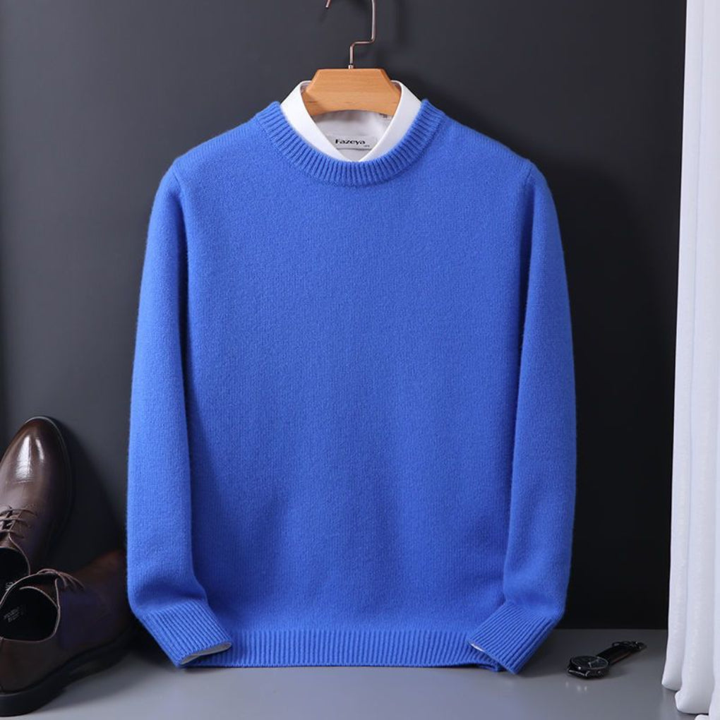 Trendy men's oversized relaxed fit pullover sweater for modern men's casual and winter apparel.