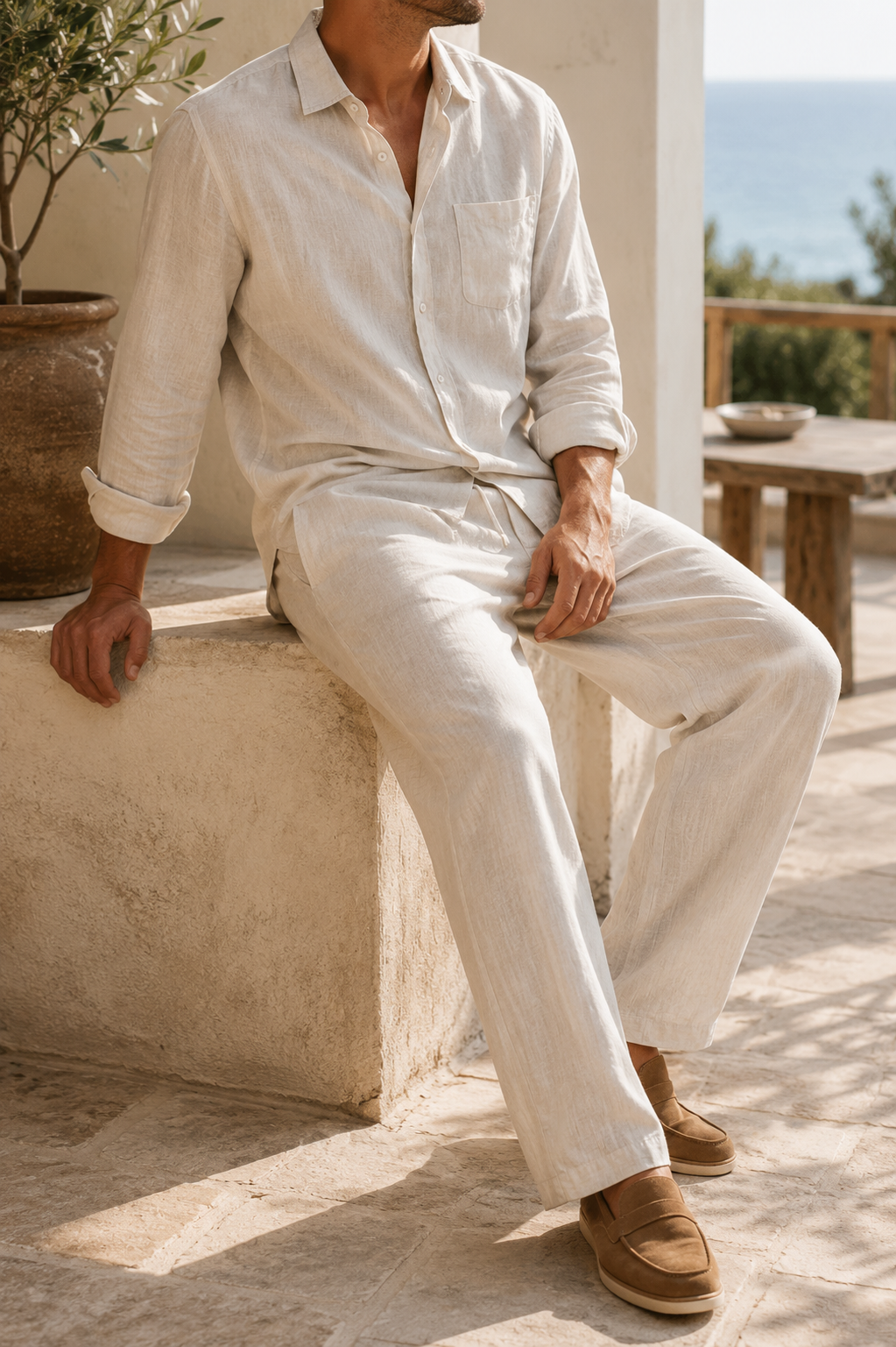 Men's casual two-piece oversized shirt & drawstring trousers, ideal for summer vacation & travel.