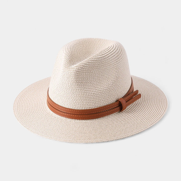 Men's Panama-style summer hat with structured elegance, perfect for sun protection & classic beachwear.