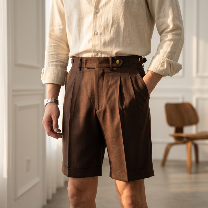 Comfortable men's gurkha shorts with pleats. Versatile smart casual style for summer, weekend wear, and men's fashion.