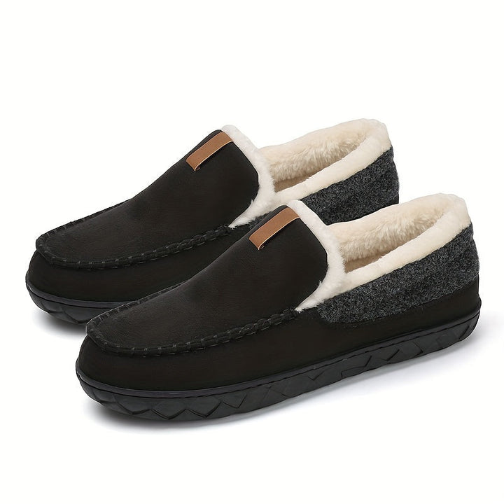 Soft, warm men's slippers, sheepskin-lined for ultimate comfort, featuring a reliable non-slip sole.