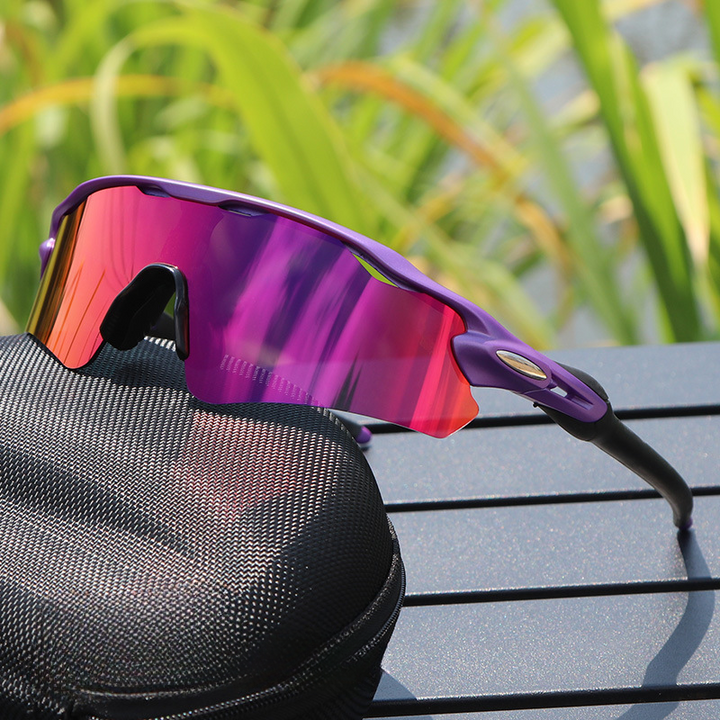 Stylish men's polarized sunglasses offering full UV protection. Lightweight eyewear perfect for fashion & outdoor use.