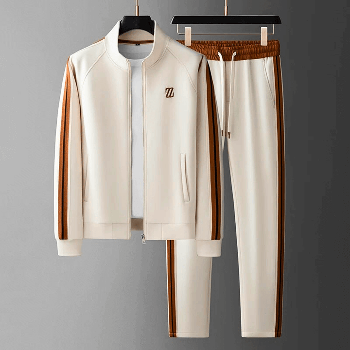 Comfortable men's loungewear two-piece set, perfect for casual wear & relaxed home style.