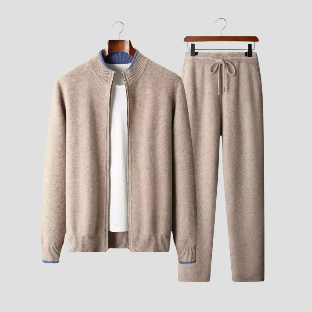 Men's premium two-piece lounge set in soft fabric for ultimate comfort & home relaxation. Cozy wear & stylish joggers.